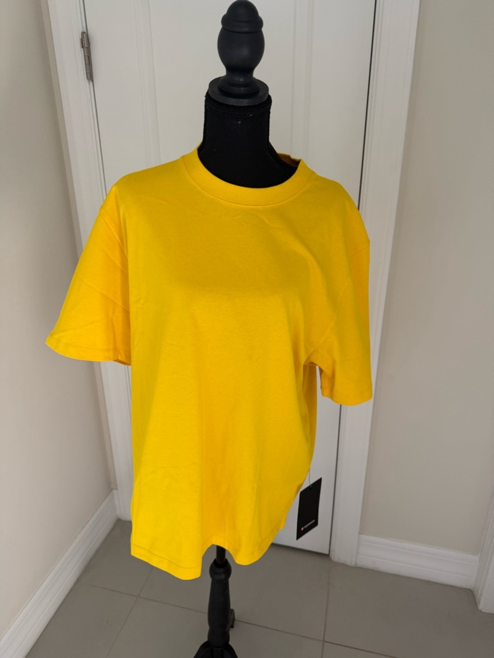Lululemon HeavyWight Cotton Jersey T-shirt Size Med NWT - Picture 6 of 7